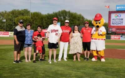 Goldeyes celebrate autism awareness night